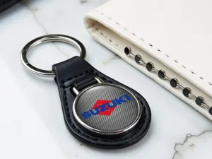 Suzuki Portachiavi Sicuri Pelle Pregiata Stile Tuning
